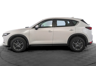 Подержанный автомобиль Mazda CX-5 2020 года (8 фото)