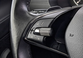 Подержанный автомобиль Skoda Octavia Liftback 2021 года (27 фото)