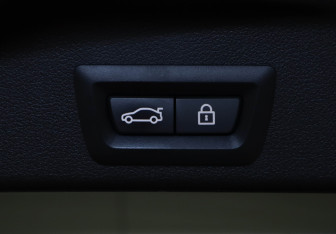 Подержанный автомобиль BMW X5 2019 года (26 фото)