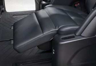 Подержанный автомобиль Wey 80 2024 года (27 фото)