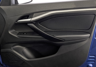 Подержанный автомобиль LADA (ВАЗ) Vesta Sedan 2022 года (25 фото)