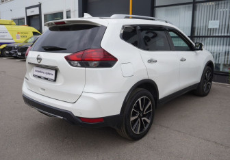 Подержанный автомобиль Nissan X-Trail 2021 года (5 фото)