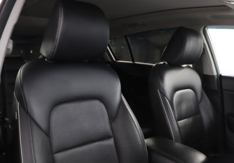 Подержанный автомобиль Kia Sportage 2021 года (16 фото)