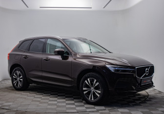 Подержанный автомобиль Volvo XC60 2021 года (7 фото)