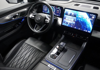 Подержанный автомобиль GAC GS8 2024 года (22 фото)