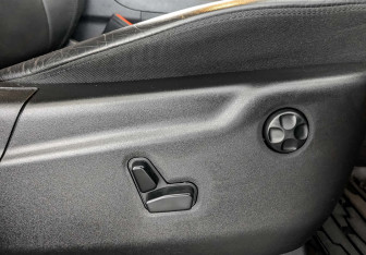 Подержанный автомобиль Jeep Grand Cherokee 2018 года (26 фото)