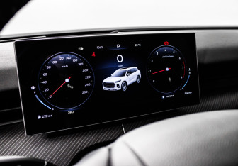 Подержанный автомобиль Chery Tiggo 9 2024 года (10 фото)