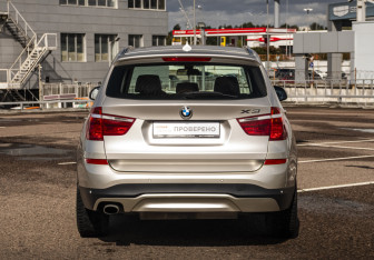 Подержанный автомобиль BMW X3 2014 года (6 фото)