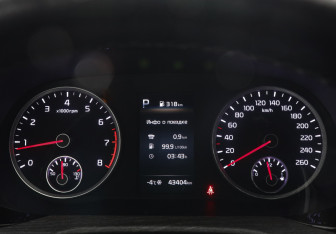 Подержанный автомобиль Kia K5 2021 года (11 фото)