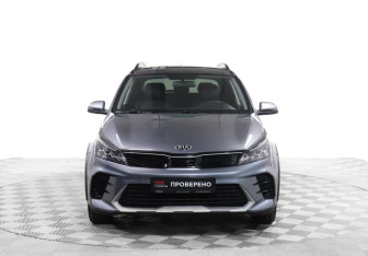 Подержанный автомобиль Kia Rio Hatchback 2021 года (2 фото)