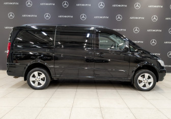 Подержанный автомобиль Mercedes-Benz Viano 2011 года (4 фото)