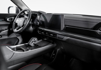 Подержанный автомобиль Haval H3 2024 года (9 фото)