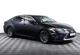 Подержанный автомобиль Lexus ES 2017 года (3 фото)