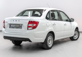 Подержанный автомобиль LADA (ВАЗ) Granta Sedan 2024 года (5 фото)
