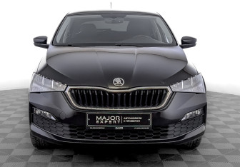 Подержанный автомобиль Skoda Rapid Liftback 2020 года (2 фото)