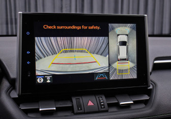 Подержанный автомобиль Toyota RAV4 2022 года (24 фото)