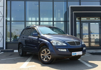 Подержанный автомобиль SsangYong Kyron 2011 года (3 фото)