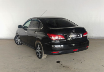 Подержанный автомобиль Nissan Almera Sedan 2017 года (6 фото)