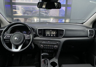 Подержанный автомобиль Kia Sportage 2019 года (18 фото)