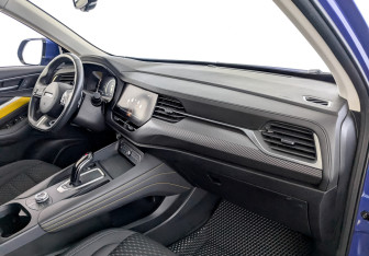 Подержанный автомобиль Haval F7x 2020 года (11 фото)
