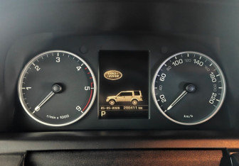 Подержанный автомобиль Land Rover Discovery 2012 года (13 фото)