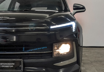 Подержанный автомобиль Москвич 3 2023 года (19 фото)