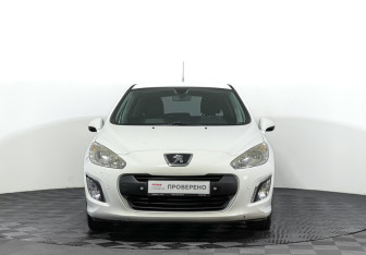 Подержанный автомобиль Peugeot 308 Hatchback 2012 года (2 фото)