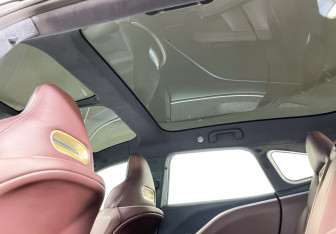 Подержанный автомобиль Avatr 11 2023 года (15 фото)