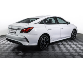Новый MG 5 Sedan 2023 (5 фото)