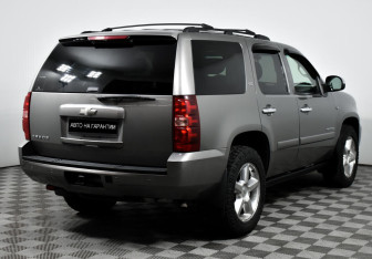 Подержанный автомобиль Chevrolet Tahoe 2008 года (3 фото)