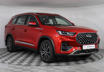 Подержанный автомобиль Chery Tiggo 8 Pro 2022 года (3 фото)