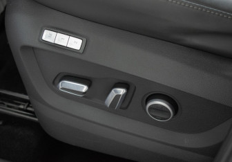 Подержанный автомобиль Chery Tiggo 7 Pro Max 2023 года (13 фото)