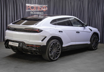 Новый Lamborghini Urus 2025 (6 фото)
