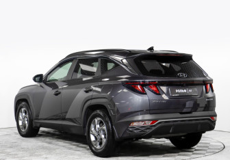 Подержанный автомобиль Hyundai Tucson 2021 года (5 фото)