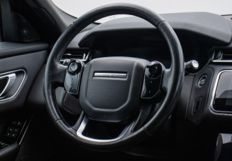 Подержанный автомобиль Land Rover Range Rover Velar 2018 года (15 фото)