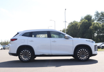 Подержанный автомобиль Exeed TXL 2023 года (4 фото)