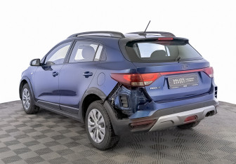 Подержанный автомобиль Kia Rio Hatchback 2021 года (7 фото)