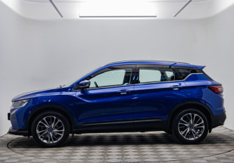Подержанный автомобиль Geely Coolray 2022 года (8 фото)