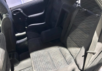 Подержанный автомобиль Opel Vectra Sedan 1997 года (15 фото)