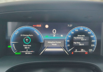 Подержанный автомобиль Toyota Camry Sedan 2024 года (19 фото)