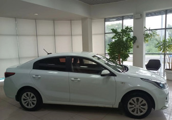 Подержанный автомобиль Kia Rio Sedan 2018 года (4 фото)