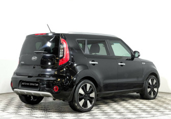 Подержанный автомобиль Kia Soul 2018 года (5 фото)