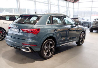 Новый Audi Q3 2025 (2 фото)