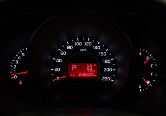 Подержанный автомобиль Kia Soul 2015 года (11 фото)