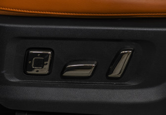 Подержанный автомобиль Haval H9 2024 года (23 фото)