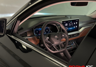 Подержанный автомобиль Skoda Kodiaq 2023 года (17 фото)