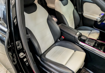 Подержанный автомобиль Mercedes-Benz GLB 2021 года (21 фото)