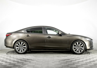 Подержанный автомобиль Mazda 6 Sedan 2019 года (4 фото)