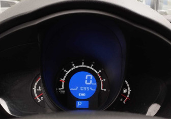 Подержанный автомобиль Lifan X60 2016 года (13 фото)