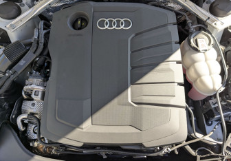 Подержанный автомобиль Audi A5 Liftback 2024 года (9 фото)